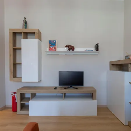 Apartament I Host - Coni Zugna 58 *